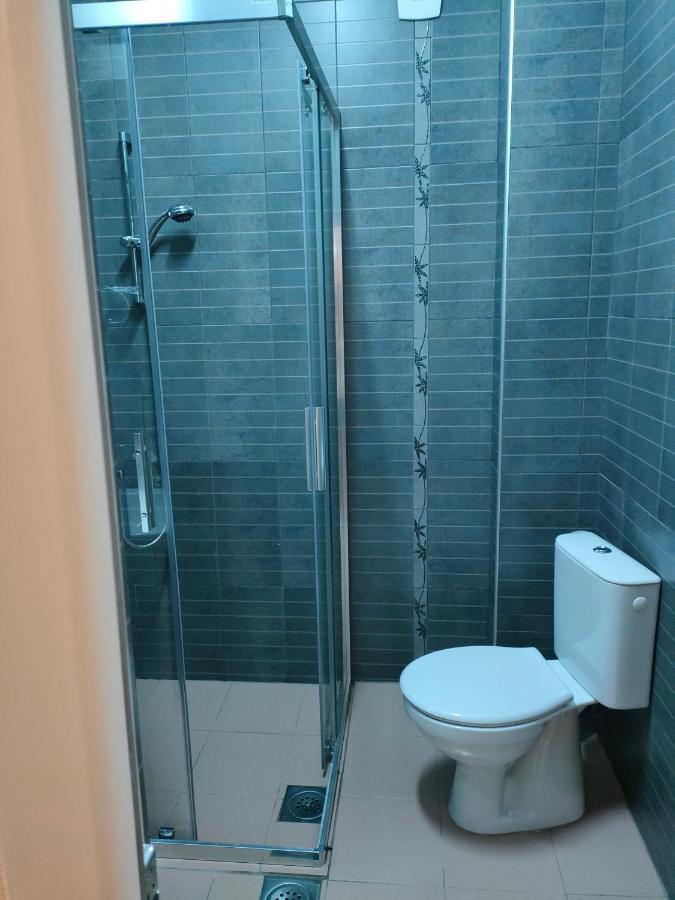 Studio Apartman Rea Kotor Bagian luar foto